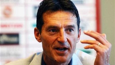 بامبو وشيلونجو يقودان هجوم الإسماعيلي أمام المصري بالدوري