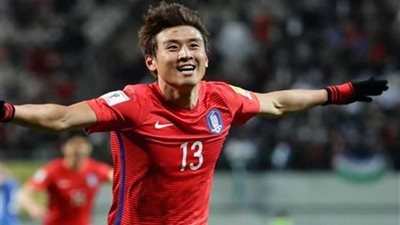 أوجسبورج يفوز على فرانكفورت 3 - 1 في الدوري الألماني