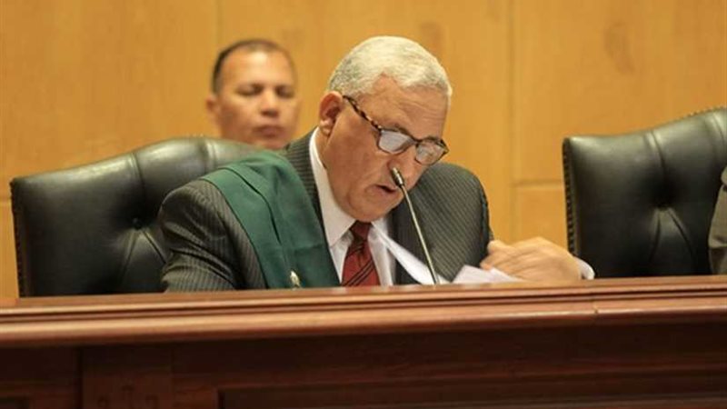 تأجيل محاكمة 11 متهما