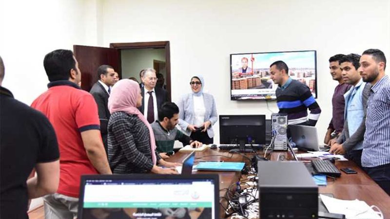 وزيرة الصحة: 1000