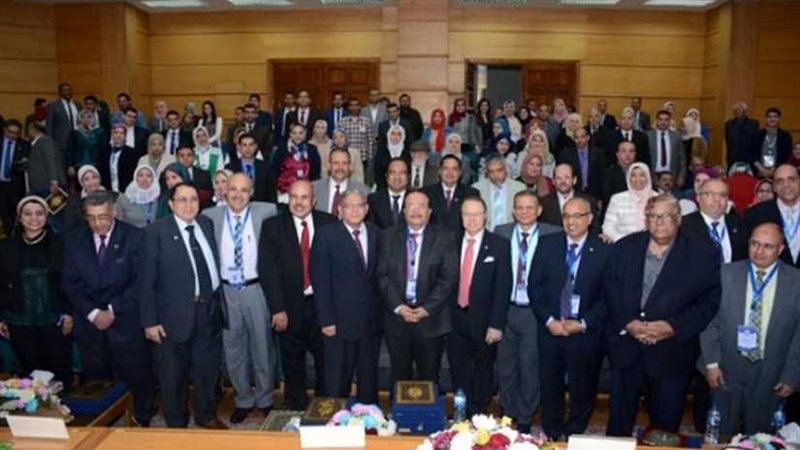 افتتاح مؤتمر التنمية