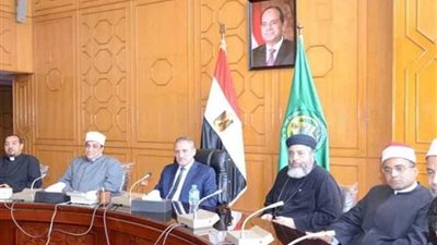 محافظ الإسماعيلية يؤكد حتمية توعية المواطنين بأهمية المشاركة في الاستفتاء