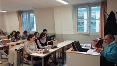 أستاذ بجامعة الأزهر يلقي محاضرة حول الحوار الإسلامي المسيحي في جامعة السوربون بباريس