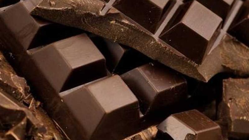 ضبط نصف طن شيكولاتة