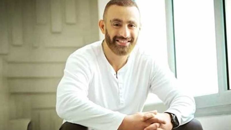 أحمد السقا ينتهي