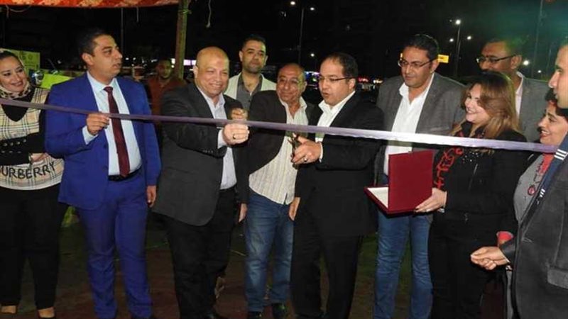 معرض للسلع بحى الزهور