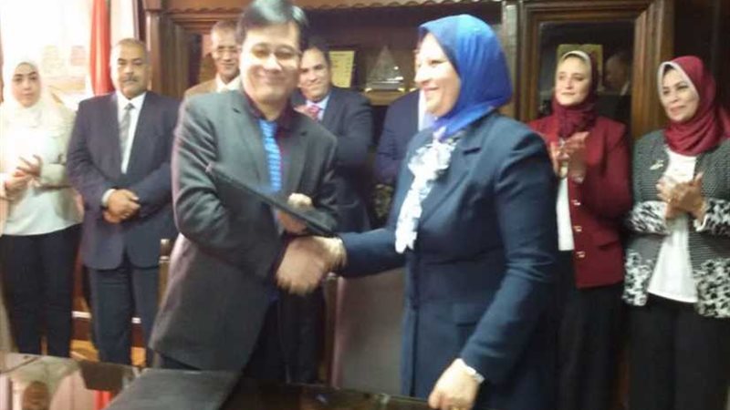 7 عقود لتطوير محطات