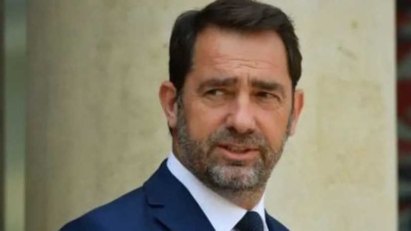 وزير داخلية فرنسا: