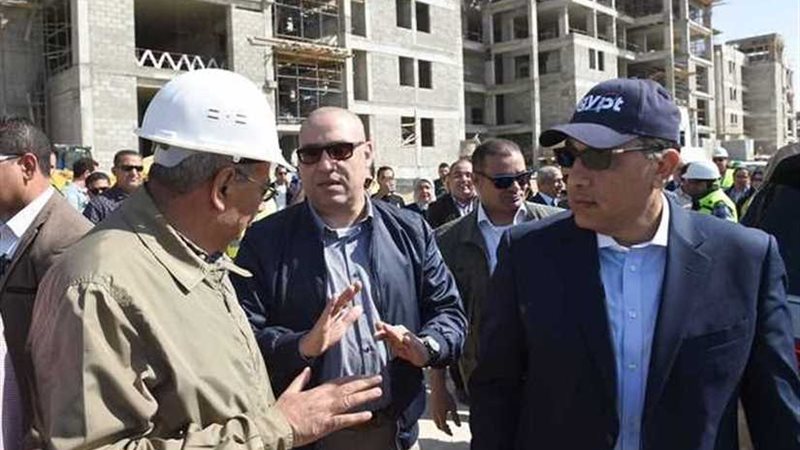 رئيس الوزراء ووزير