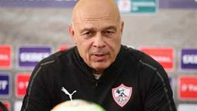 جروس يرفض المعسكرات