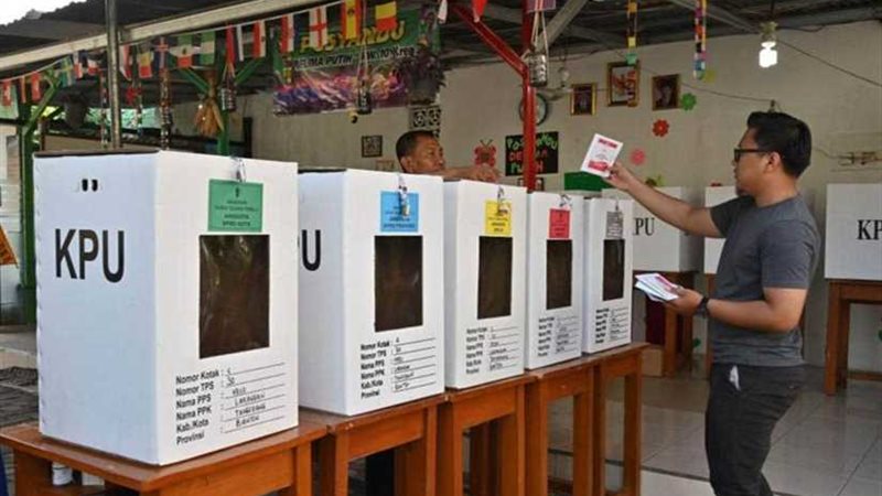 فتح باب التصويت بـأكبر