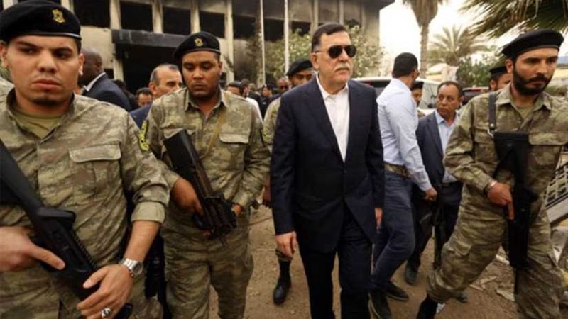 الليبيون يتساءلون