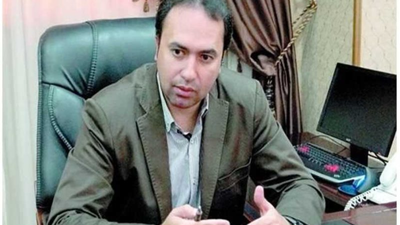 التعليم: المعلم هو