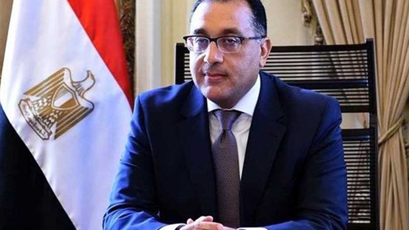 رئيس الوزراء يشهد