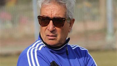 حلمي طولان يعلن قائمة الاتحاد السكندري استعدادا لمواجهة مصر المقاصة غدا في الدوري