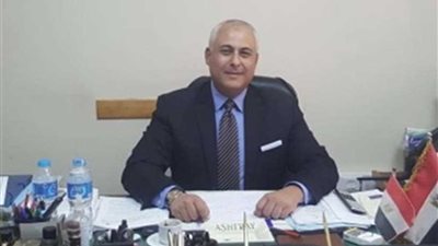 سفير مصر بسلطنة عُمان: إعداد المصريون المشاركين في الاستفتاء في تزايد