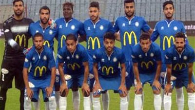 سموحة ينهي الشوط الأول بهدف في الداخلية