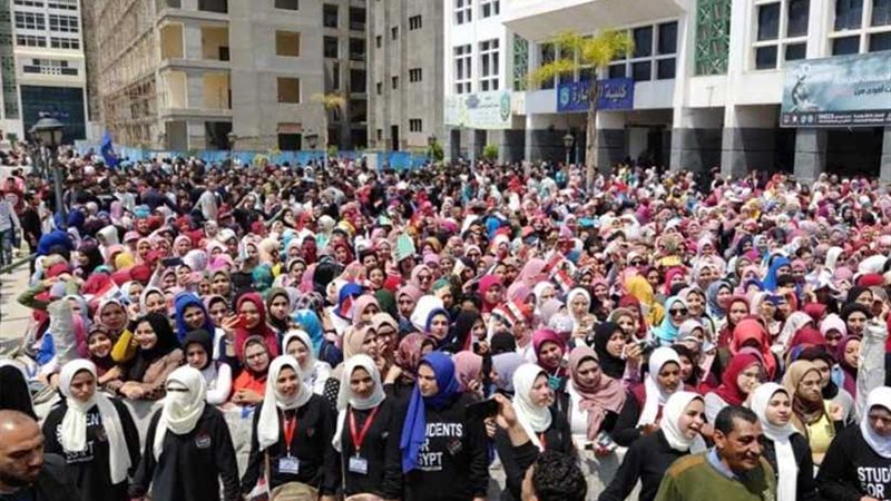 مسيرة طلابية تجوب