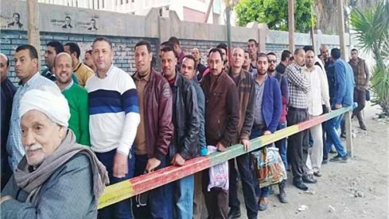 محافظ البحيرة: كتلة