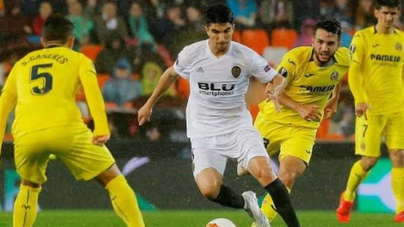 فالنسيا يطيح بمواطنه