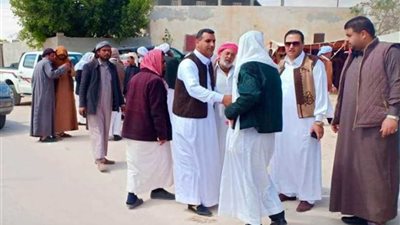 بالصور ..إقبال كثيف بلجان رأس الحكمة والحمام بمطروح