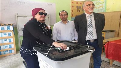 رؤساء المدن يدلون بأصواتهم في الاستفتاء على التعديلات الدستورية بالقليوبية