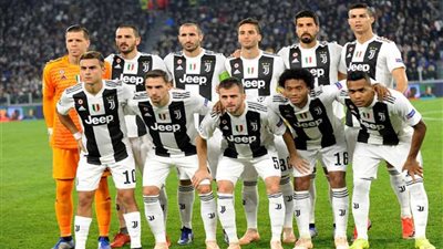 يوفنتوس يتوج بلقب الدوري الإيطالي للعام الثامن على التوالي بفوزه على فيورنتينا