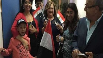 مد التصويت داخل السفارة المصرية في الكويت لامتلاء الحرم الانتخابي بالناخبين