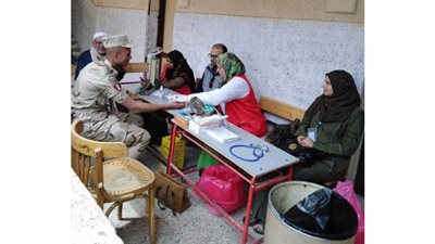 في كفر الزيات.. شارك في الاستفتاء واطمئن على صحتك