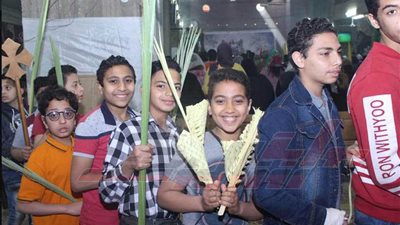 فرحة الأطفال فى احتفالات أحد السعف