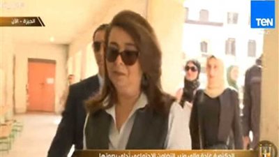 وزيرة التضامن تدلي بصوتها في الاستفتاء على التعديلات الدستورية بالجيزة (فيديو)