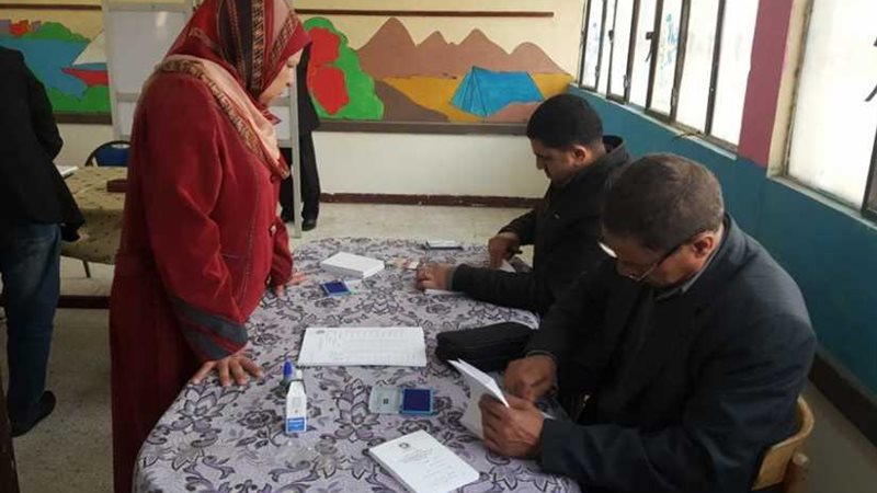 (صور) البحراوية يتوافدون