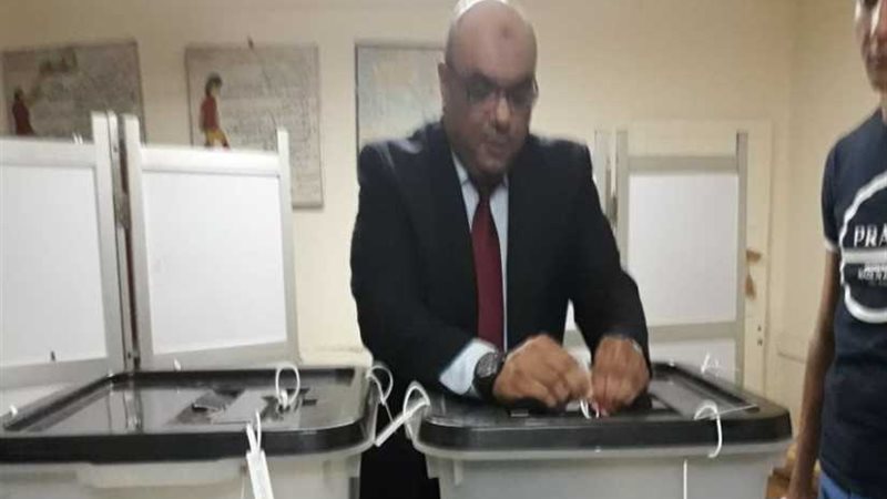 إغلاق صناديق الاقتراع