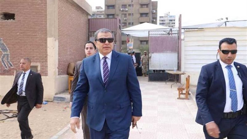 سعفان: المصريون يضربون