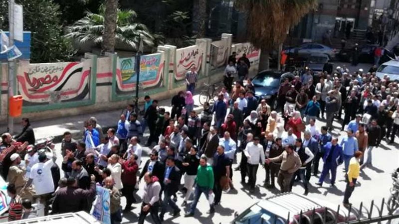 مسيرة لموظفي مياه