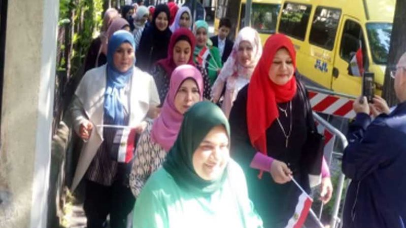 ناشطة كويتية : الرئيس