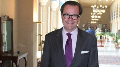 السفير الفرنسي: بطرس غالي كان جسرا عظيما بين القاهرة وباريس