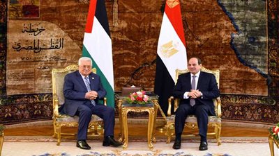خبير استراتيجي : توقيت زيارة الرئيس الفلسطيني لمصر بالغ الأهمية