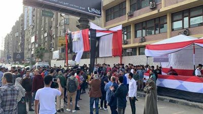 المستشار الاقتصادي الصيني :التعديلات الدستورية تحقق مزيدا من الاستقرار في مصر