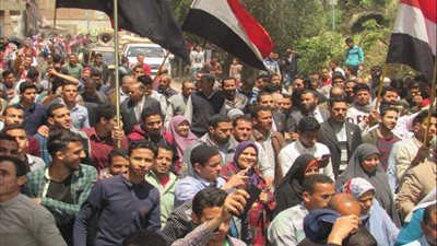 مسيرات حاشدة في المنصور تحث الناخبين على الإدلاء بأصواتهم 