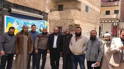 سلفيو كفرالشيخ يحتشدون أمام اللجان للمشاركة في الاستفتاء