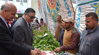 معرض لمنتجات جامعة بنها استعدادا لشهر رمضان