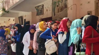 رئيس جامعة الفيوم يدلي بصوته في الاستفتاء على التعديلات الدستورية