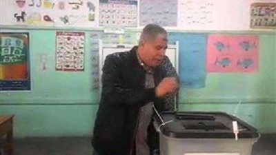 شوبير يشارك بصوته في الاستفتاء على التعديلات الدستورية