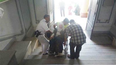 الجيش والشرطة في خدمة المسنين بـ