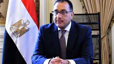 رئيس الوزراء يفتتح معرض سوبر ماركت 