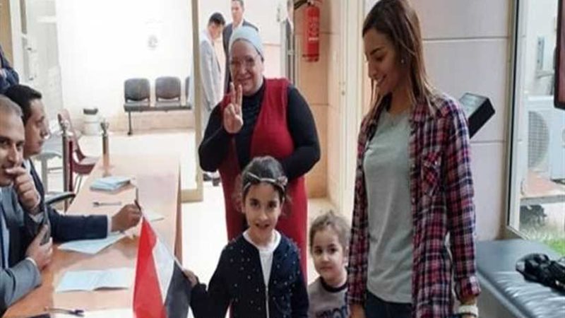 انتهاء الاستفتاء