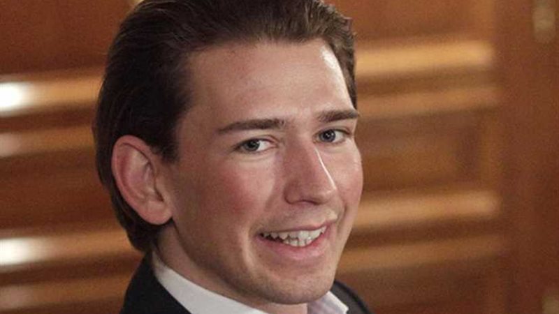 بعد وصف اللاجئين