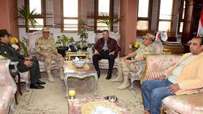 محافظ بني سويف يشكر قيادات تأمين الاستفتاء على التعديلات الدستورية