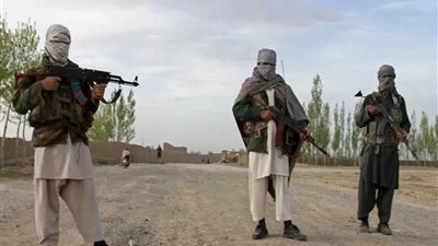 اشتباكات بين 